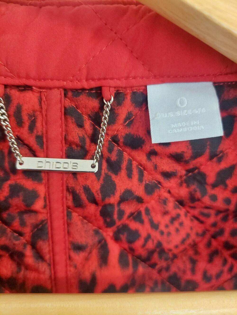 Chico's Quilted Red Button-Front Puffer Jacket - Picture 6 of 6